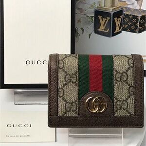 GUCCI GG Supreme Ophidia Compact Card Wallet ♥️